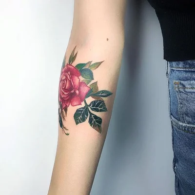 Yeliz Ozcan tattoo 022