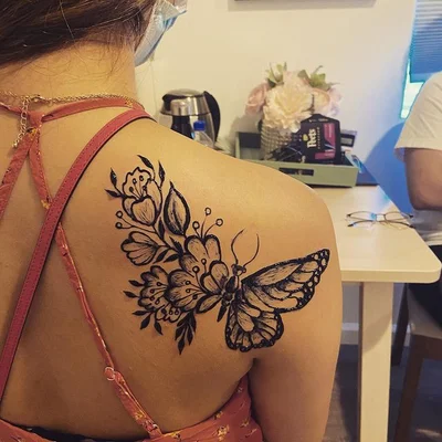 Xixi tattoo 015