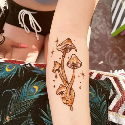 Xixi tattoo 020