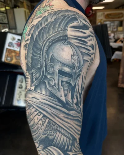 Yellow Rose Tattoo Club tattoo ig_019