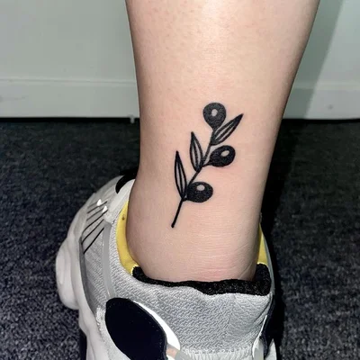 Jane Lee tattoo 035