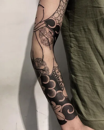 Yin Huang (隐刺青-彫隐） tattoo 046