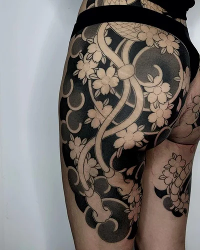 Yin Huang (隐刺青-彫隐） tattoo 050