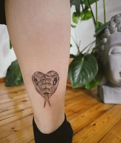 Yannis Steiakakis tattoo 049