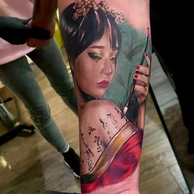 Bam Ioana tattoo 025