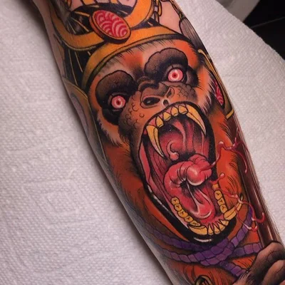 Yonmar C tattoo 044