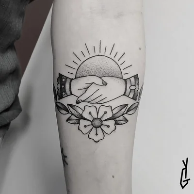 Yonni Gagarine tattoo ig_007