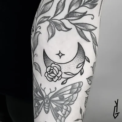 Yonni Gagarine tattoo ig_009