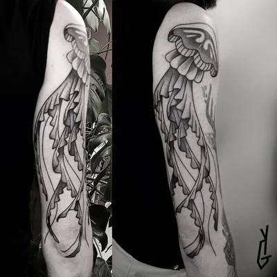 Yonni Gagarine tattoo ig_021