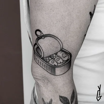Yonni Gagarine tattoo ig_023