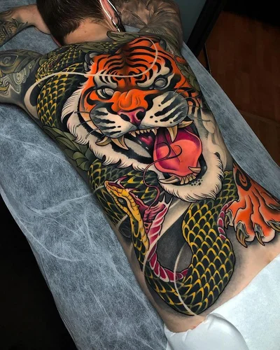 Yosmar Urrutia - illustrative Tattoo artist tattoo 029