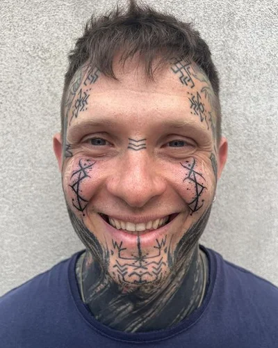 Felix Seele tattoo 011