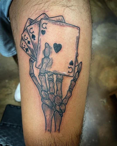 Aaron Dix tattoo 008