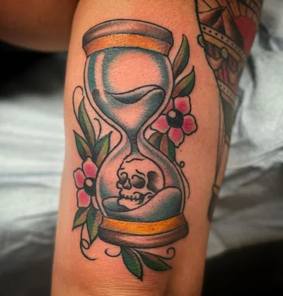 Aaron Dix tattoo 014