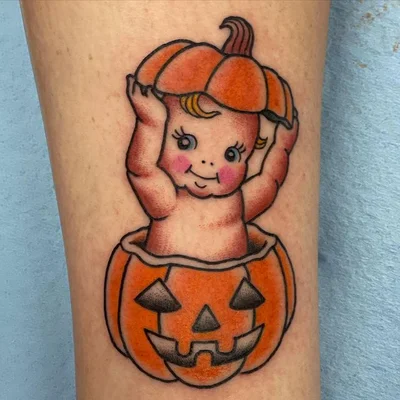 Aaron Dix tattoo 030