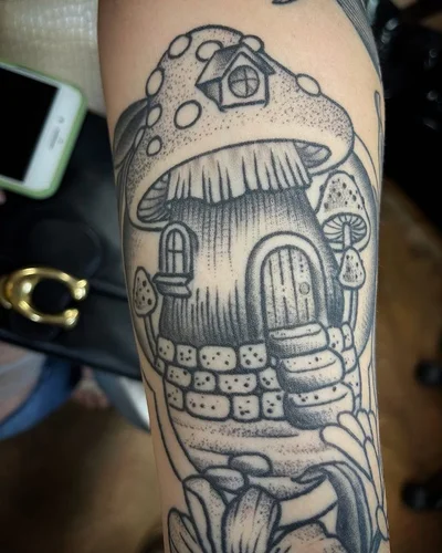 Aaron Dix tattoo 033