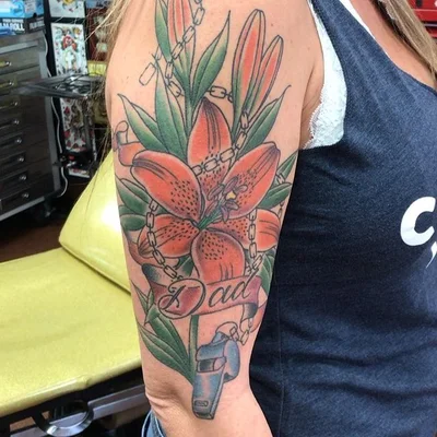 Aaron Dix tattoo 043