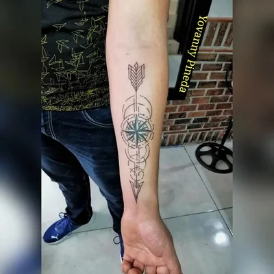 Yovanny Pineda tattoo 019