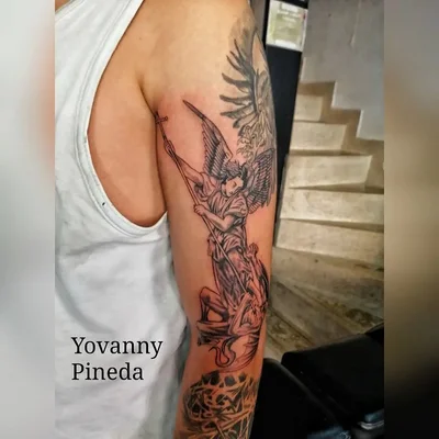 Yovanny Pineda tattoo 029