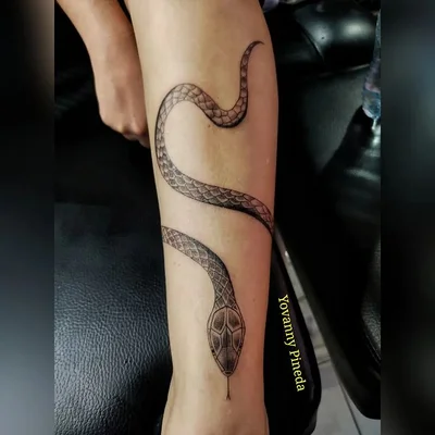 Yovanny Pineda tattoo 036