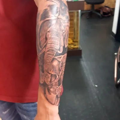 Yovanny Pineda tattoo 042
