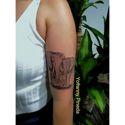 Yovanny Pineda tattoo 043