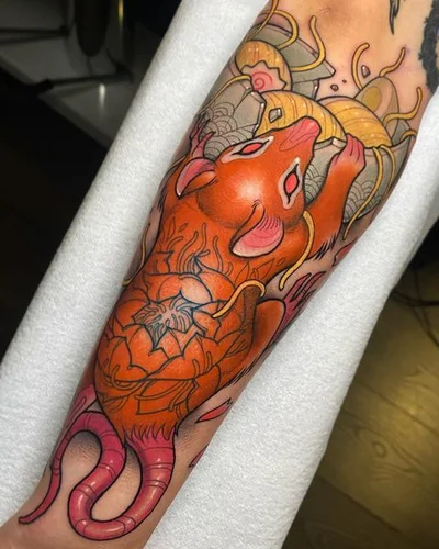Ypso tattoo 045