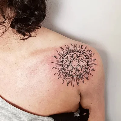 Yuna Fawn tattoo 007