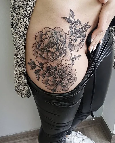 Yuna Fawn tattoo 012