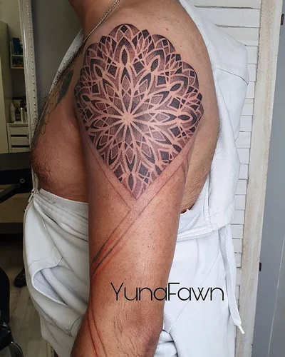 Yuna Fawn tattoo 034