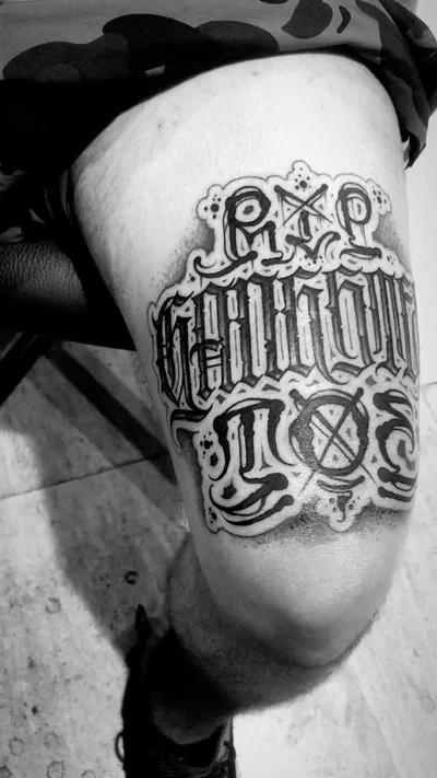 Yung Chavo tattoo 010