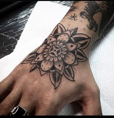 Yurgan Barret tattoo 016