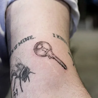 Yuri Ribeiro tattoo 007