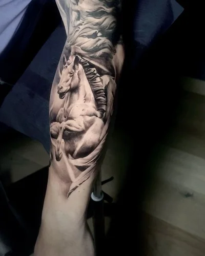 Yvan Pec tattoo 034