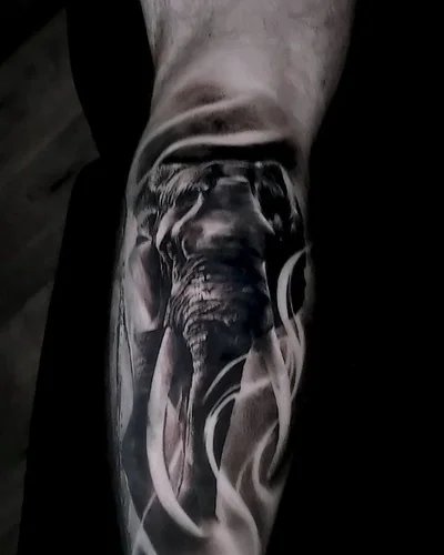 Yvan Pec tattoo 046