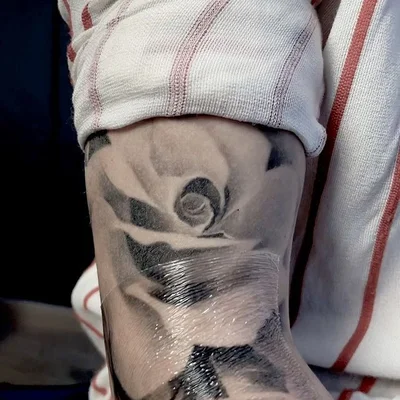 Yvan Pec tattoo 047