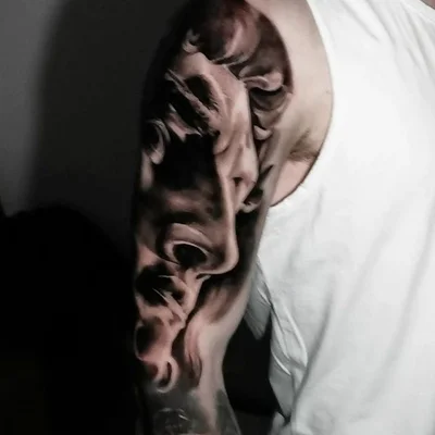 Yvan Pec tattoo 048