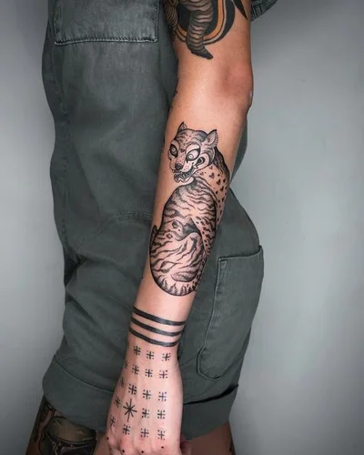 Yve Kang tattoo 026