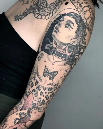 Yve Kang tattoo 041