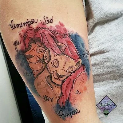 Zaina Luna tattoo 012