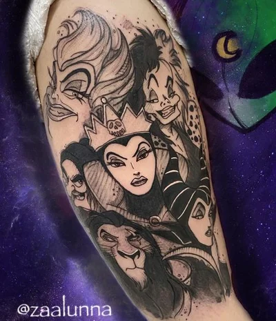 Zaina Luna tattoo 019