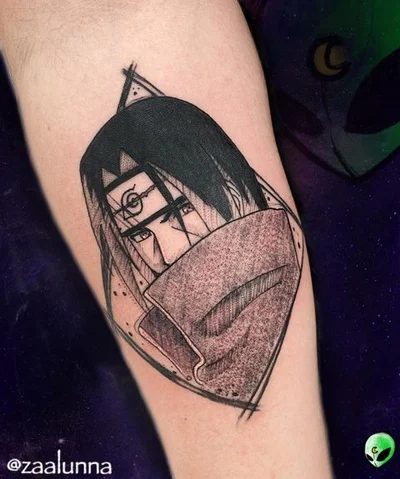 Zaina Luna tattoo 043
