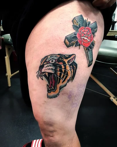 Zach Medbery tattoo 021