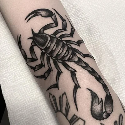 Zach Roman tattoo 048