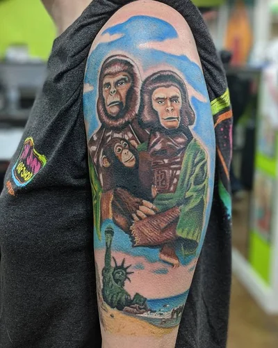 Zac Kinder tattoo 033