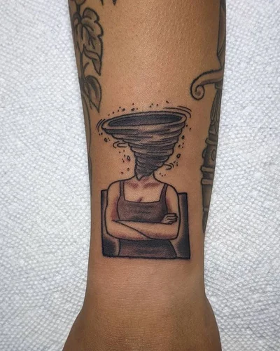 Zac Kinder tattoo 042