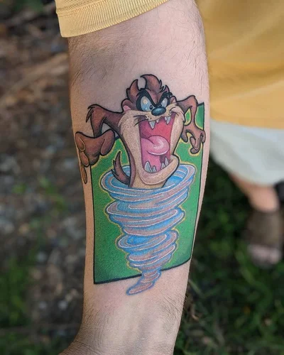 Zac Kinder tattoo 050