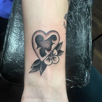 Zak McKinney tattoo 024
