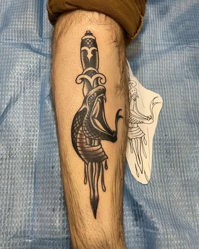 Zak McKinney tattoo 030