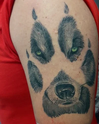 Gonzalo Vivancos tattoo 020
